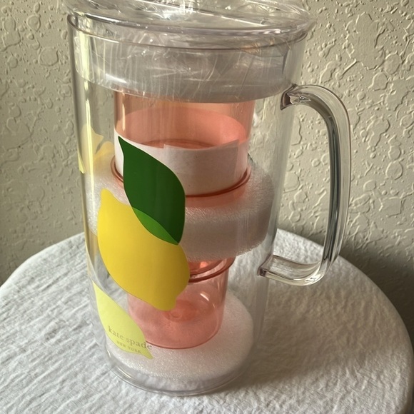 Kate Spade: Lemons Nesting Plastic Pitcher & 2 Glasses- set of 3 - Picture 12 of 16